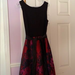 Women’s dress